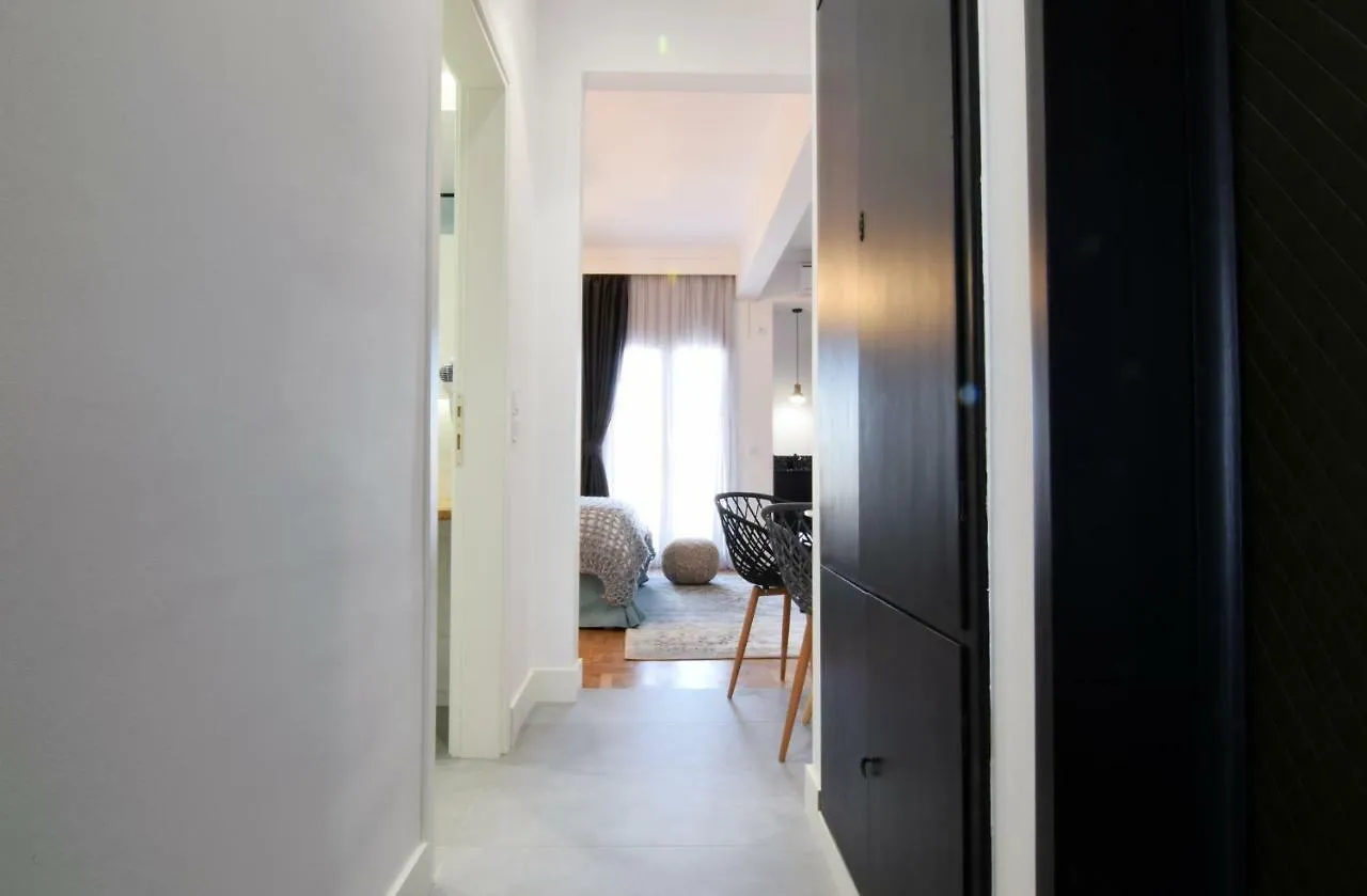 Grey Studios By Skg Apartments Thessaloniki Greece